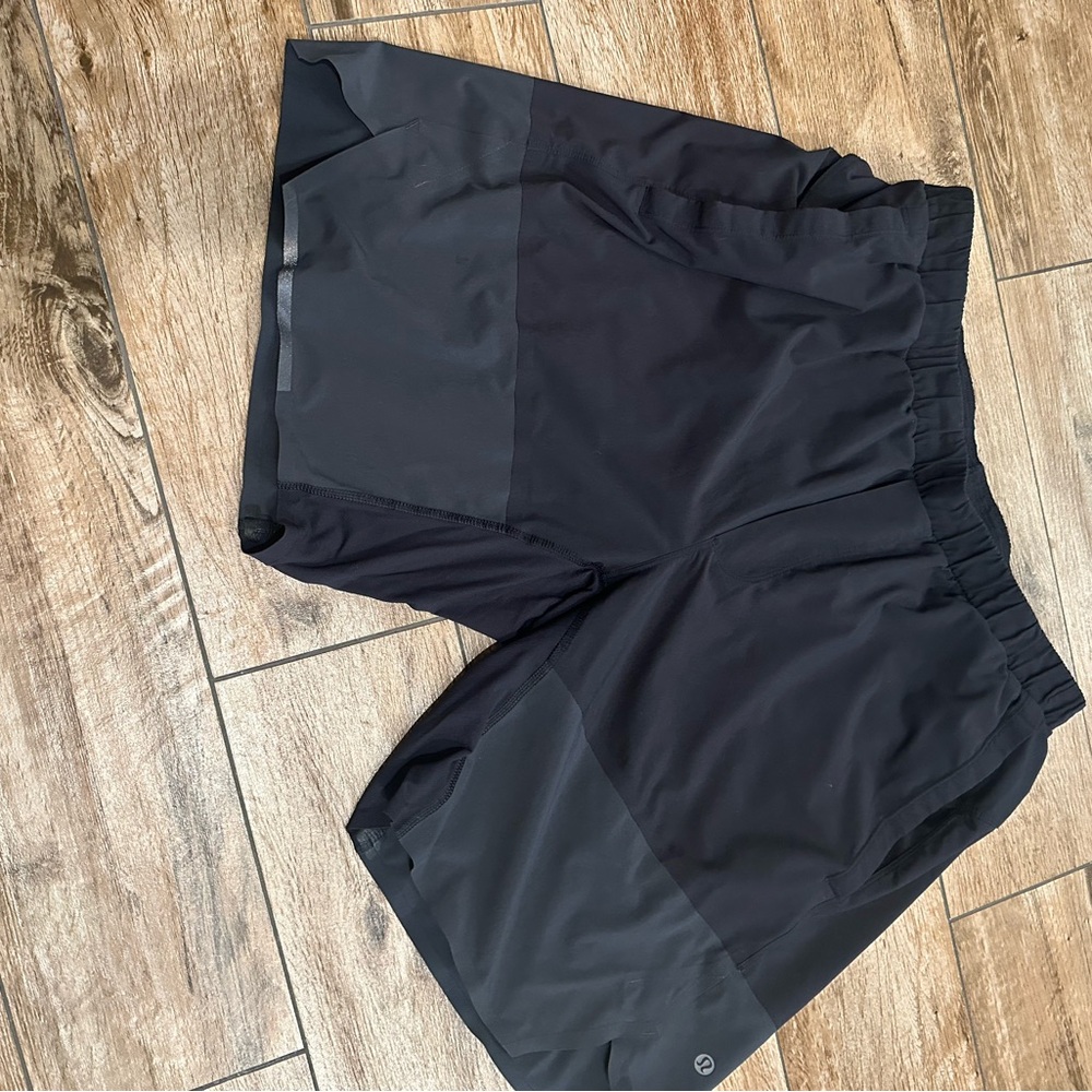 Men's Black Lulemon Athletic Shorts